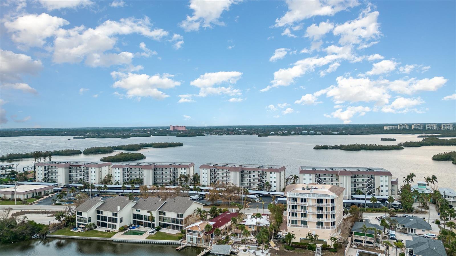 9011 MIDNIGHT PASS RD #329, SARASOTA, FL, 34242