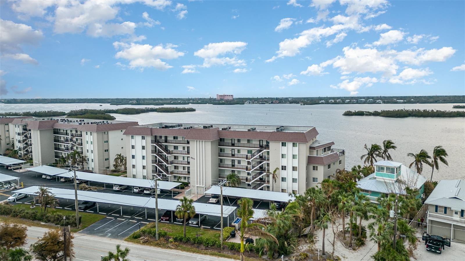 9011 MIDNIGHT PASS RD #329, SARASOTA, FL, 34242