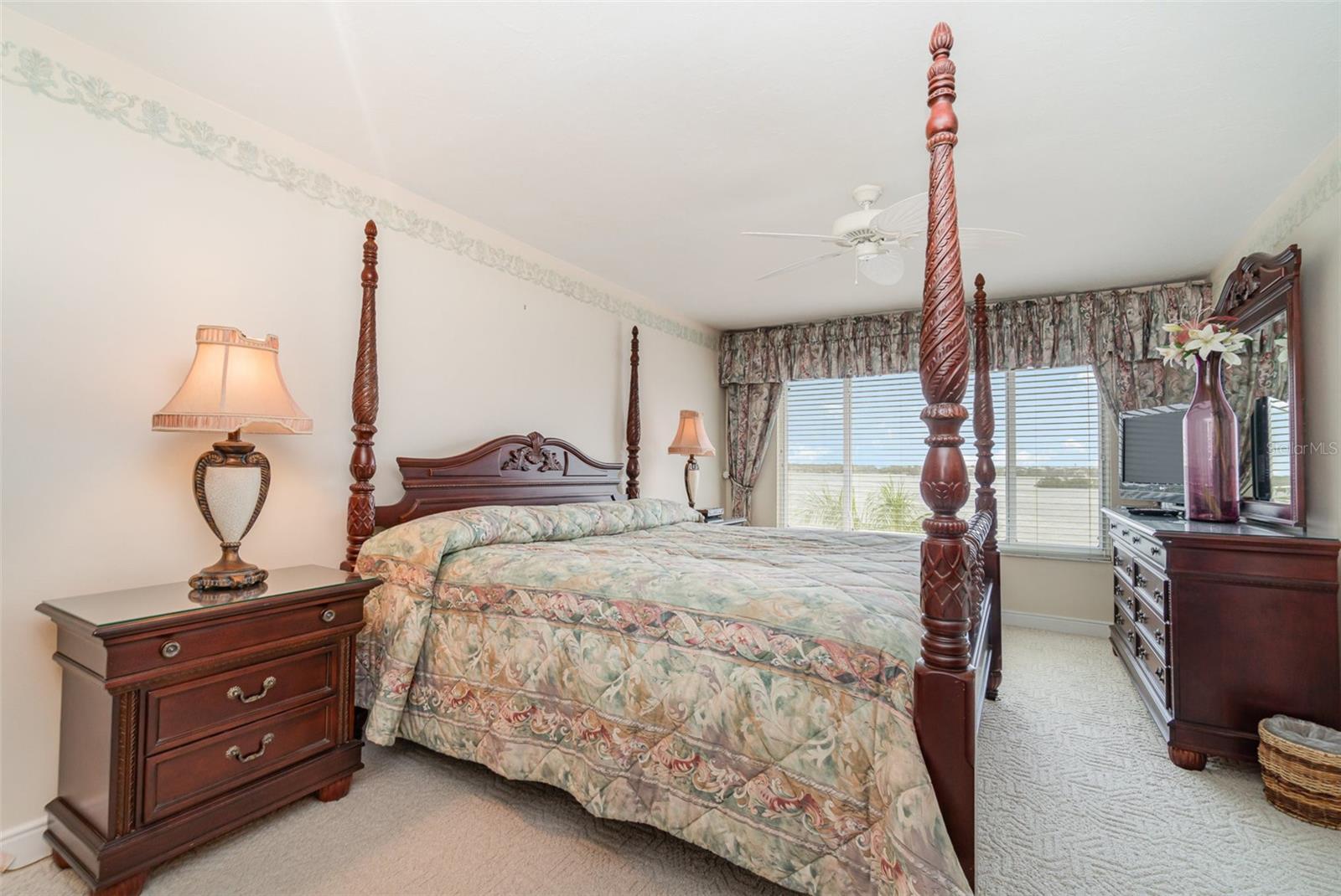 9011 MIDNIGHT PASS RD #329, SARASOTA, FL, 34242