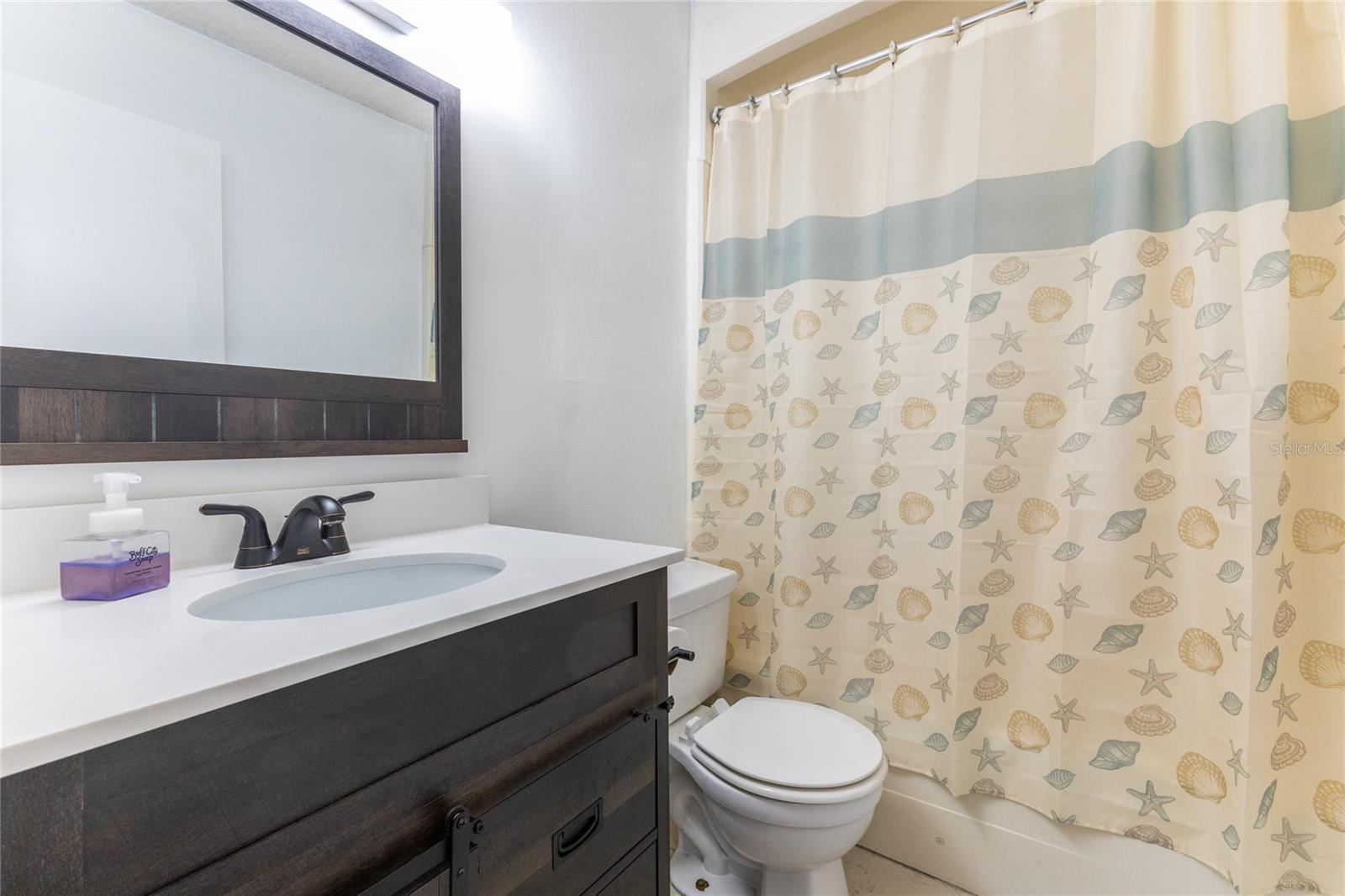 GC525669 Property Photo