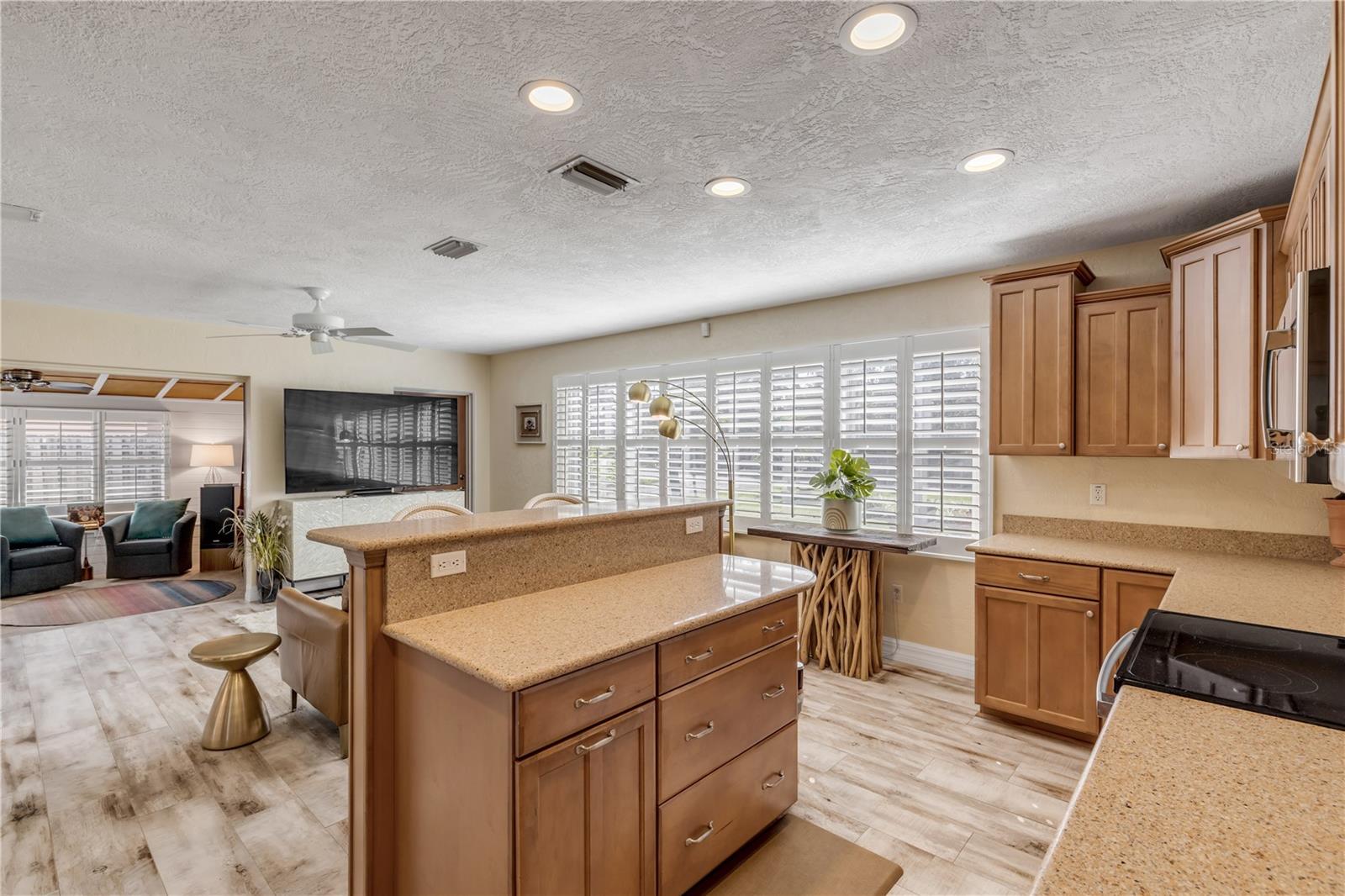 501 S PENINSULA AVE, NEW SMYRNA BEACH, FL, 32169