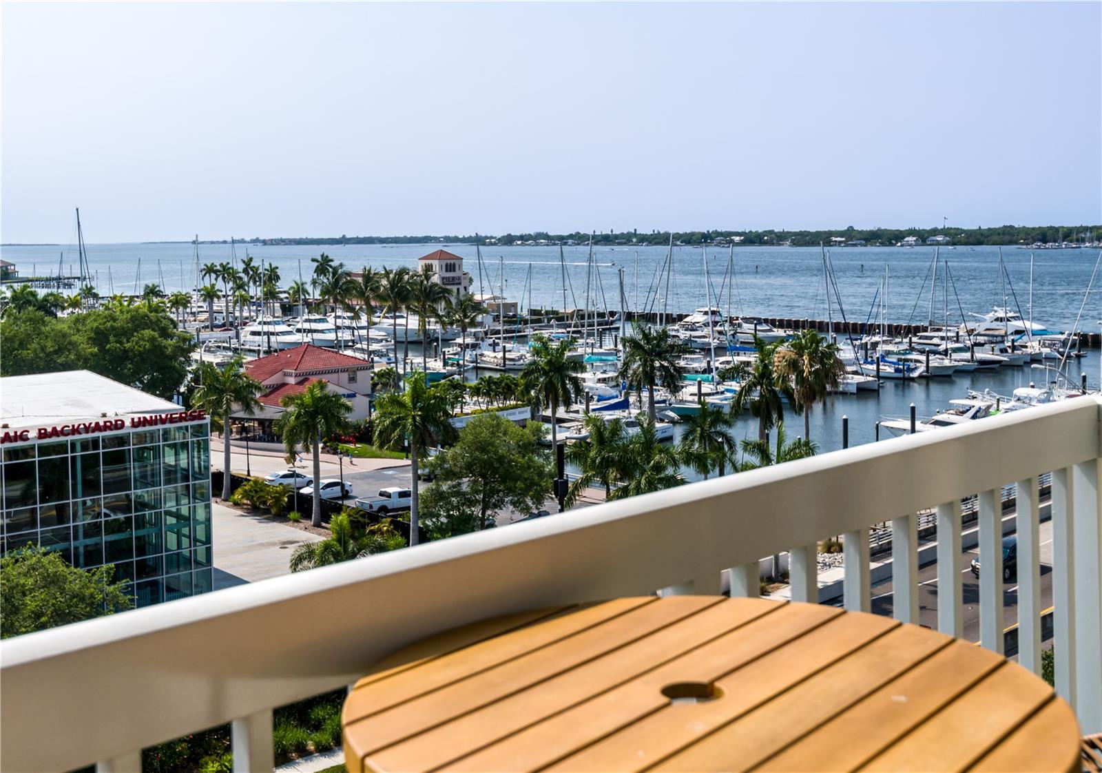 808 3RD AVE W #701, BRADENTON, FL, 34205