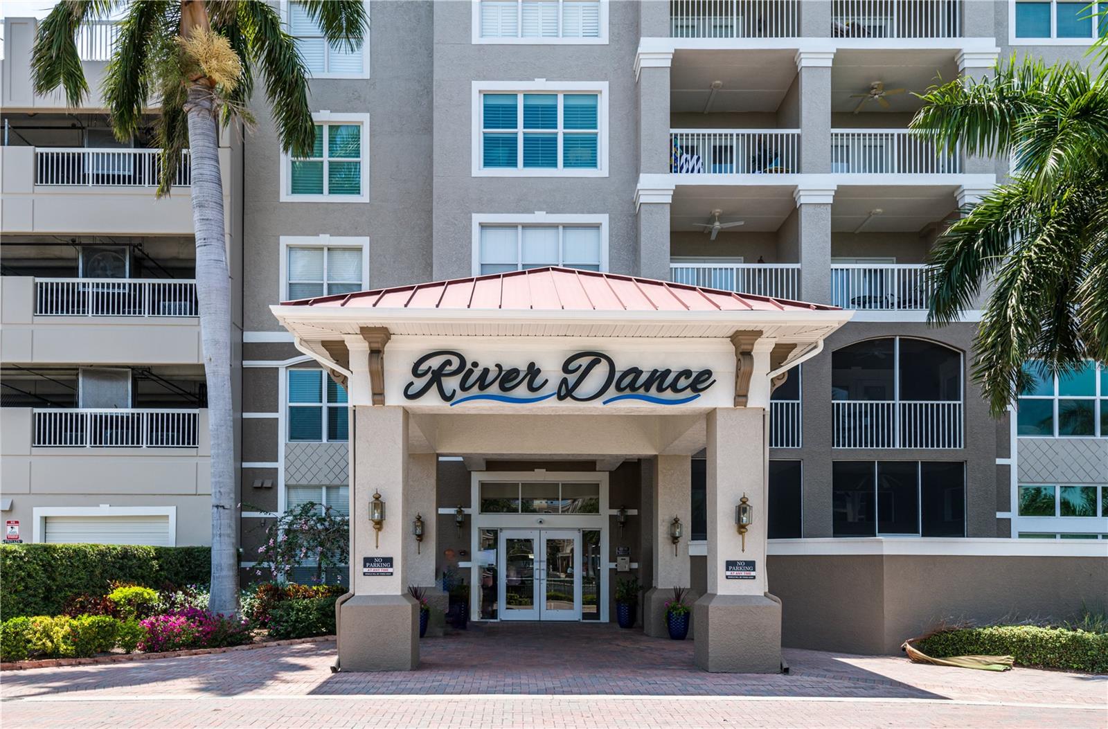 808 3RD AVE W #701, BRADENTON, FL, 34205
