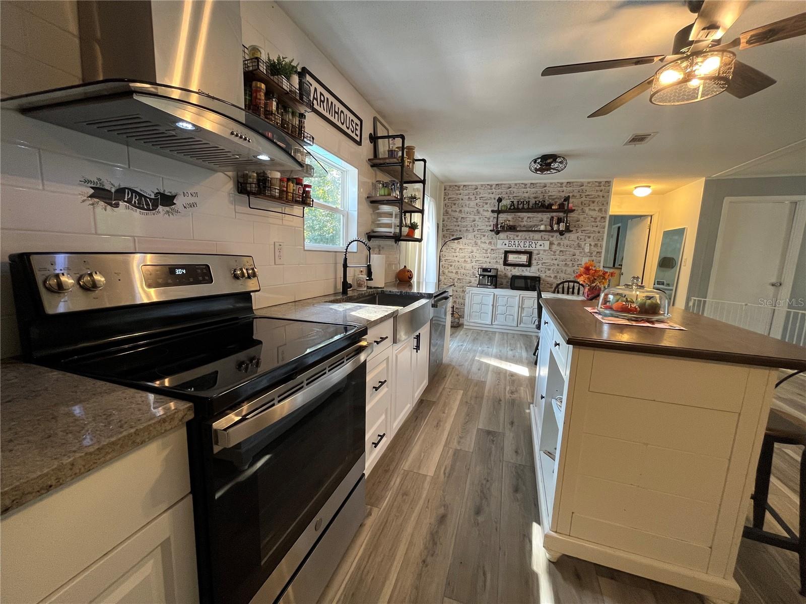 6228 W HERITAGE DR, HOMOSASSA, FL, 34448