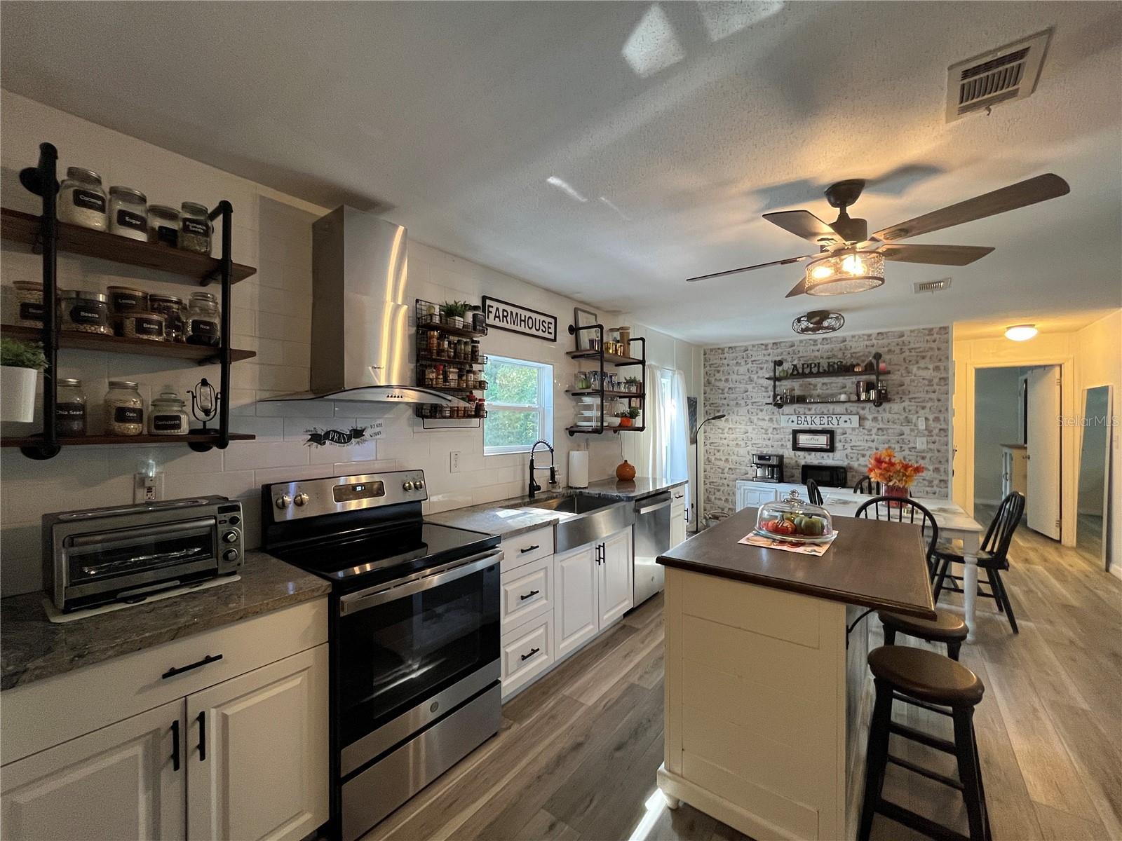 6228 W HERITAGE DR, HOMOSASSA, FL, 34448