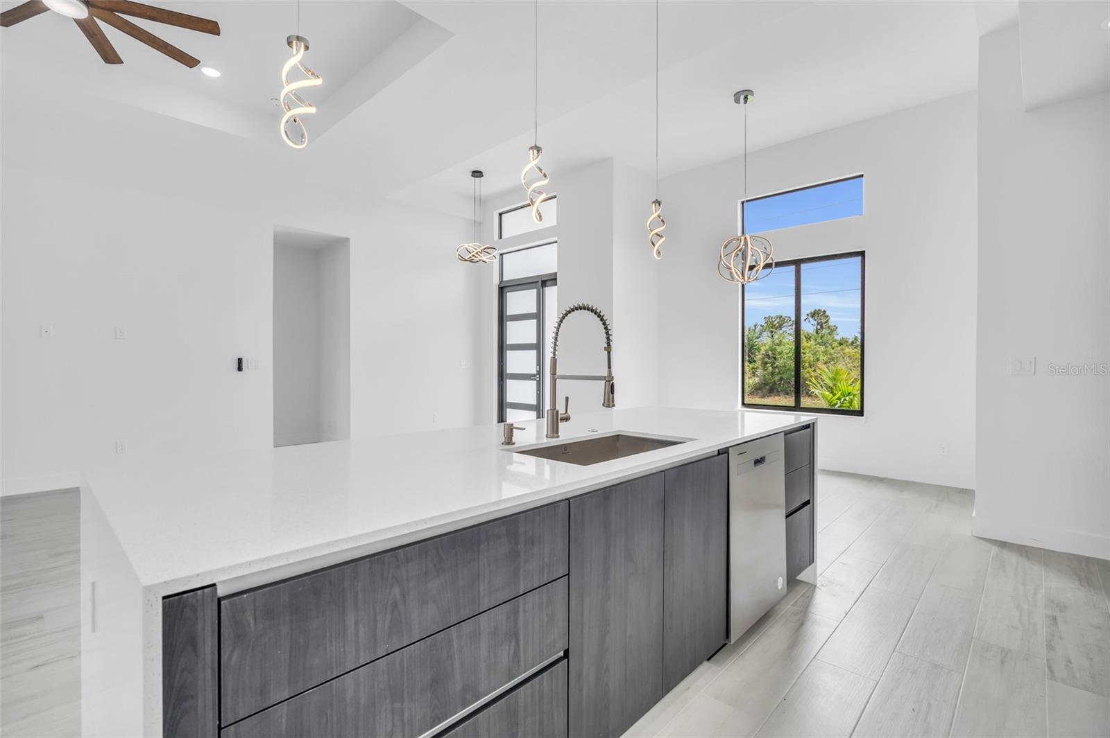 9176 ARRID CIR, PORT CHARLOTTE, FL, 33981