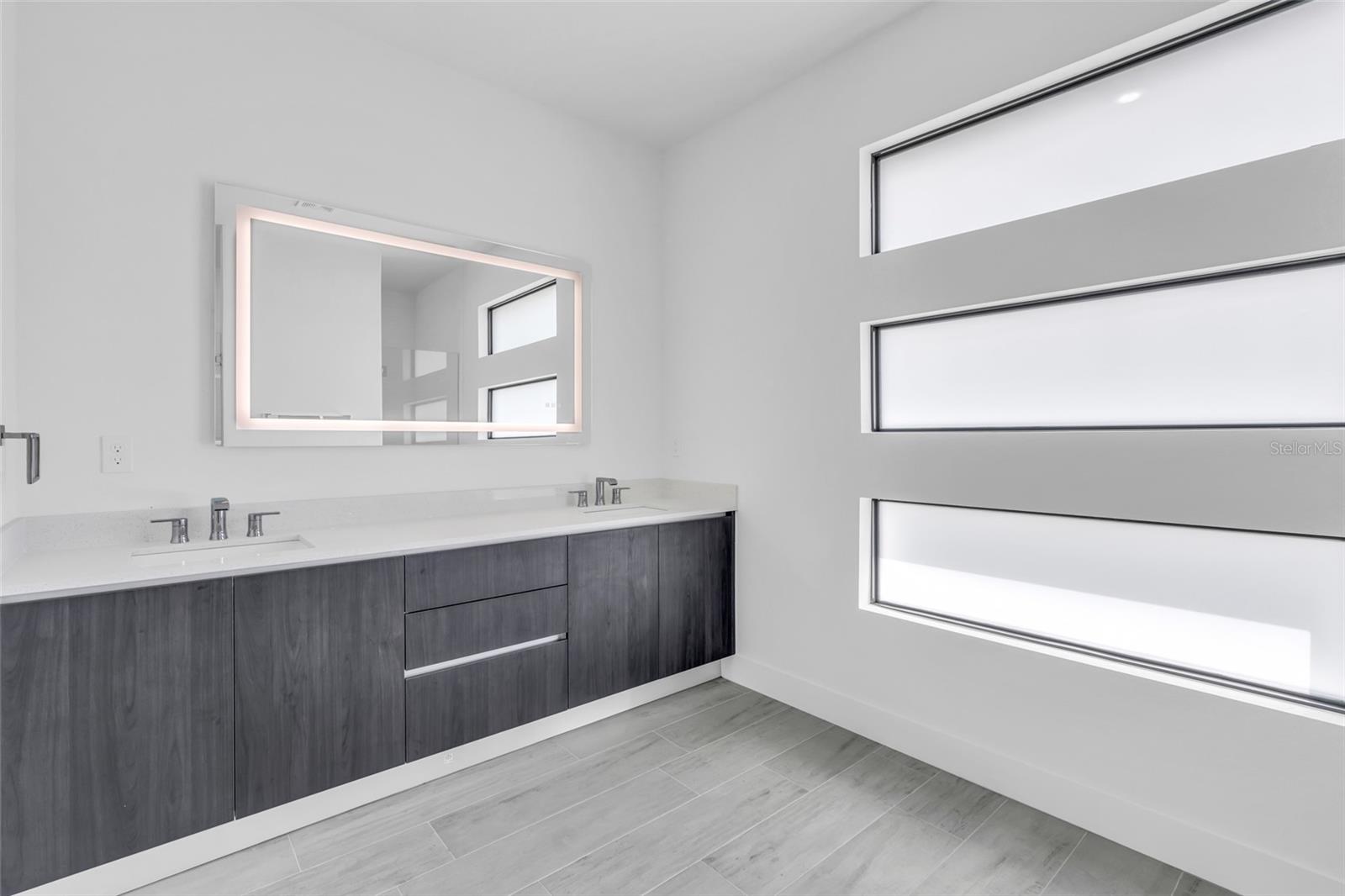 9176 ARRID CIR, PORT CHARLOTTE, FL, 33981