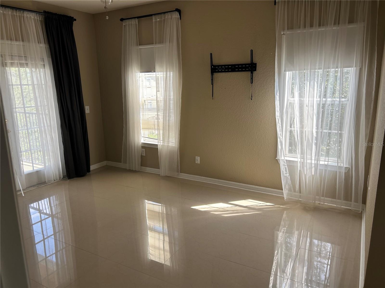 3599 CONROY RD #934, ORLANDO, FL, 32839