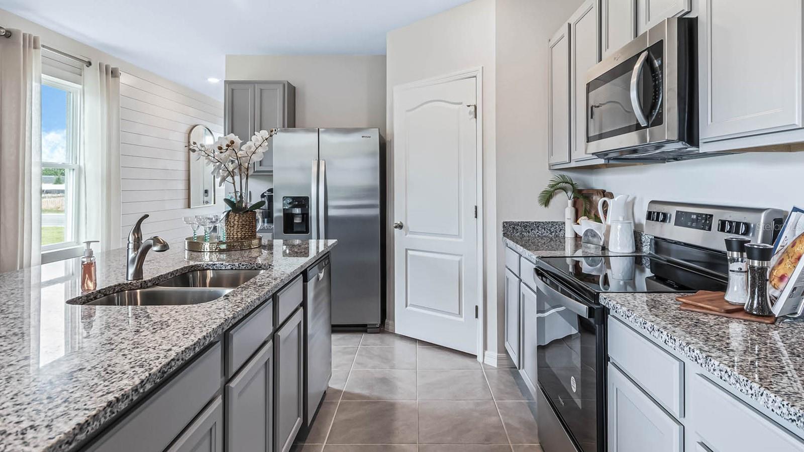 2563 SAGE VALLEY WAY, WINTER HAVEN, FL, 33884