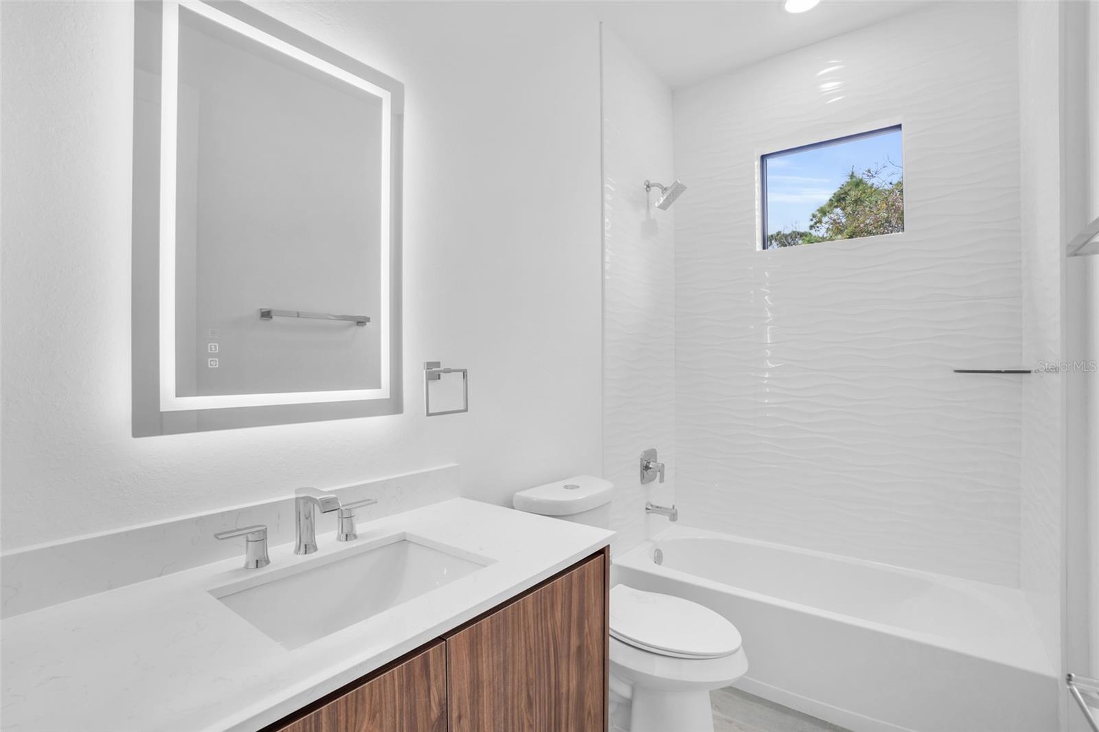 9108 SANTA LUCIA DR, PORT CHARLOTTE, FL, 33981