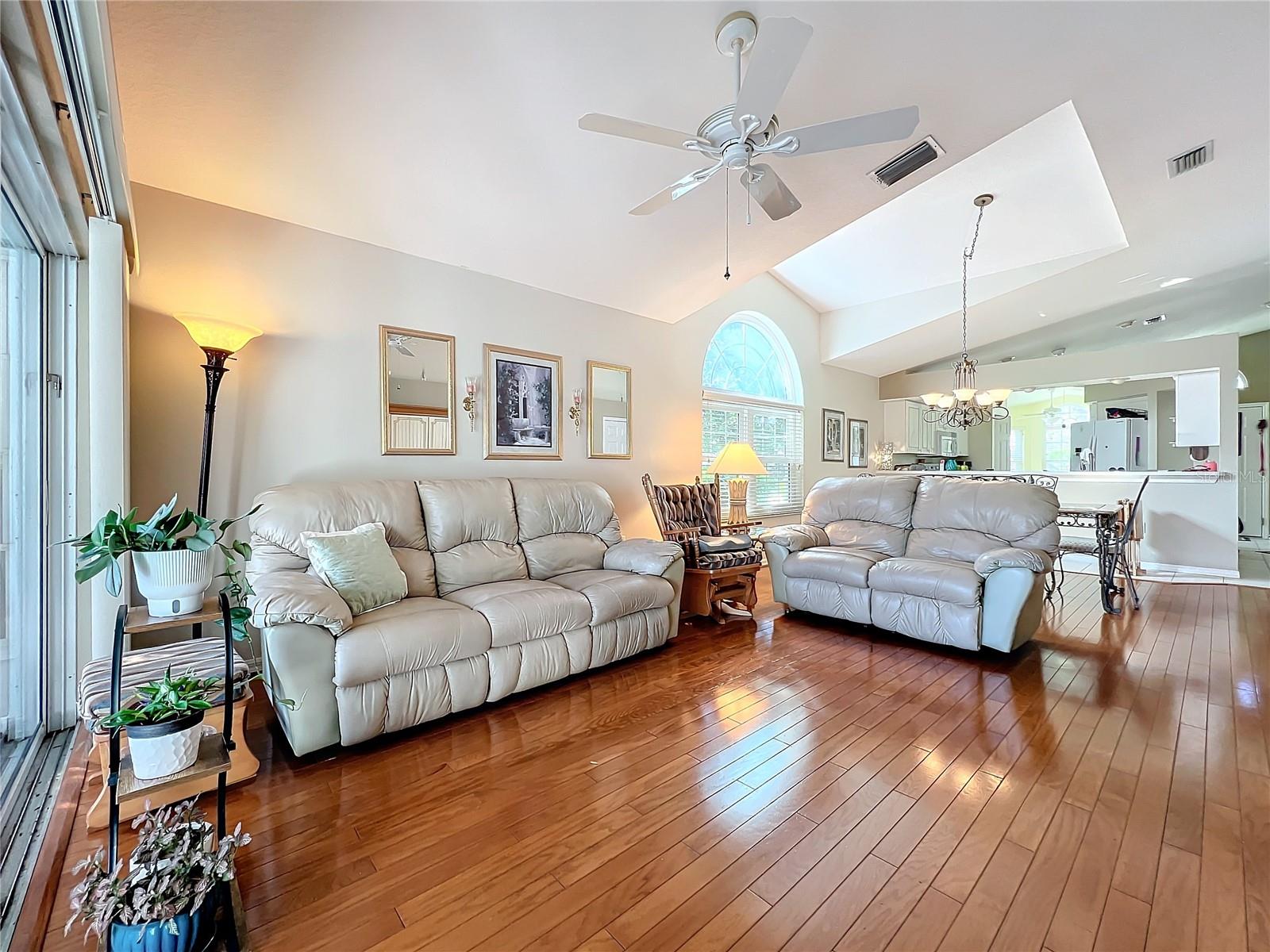 7319 ELEANOR CIR, SARASOTA, FL, 34243