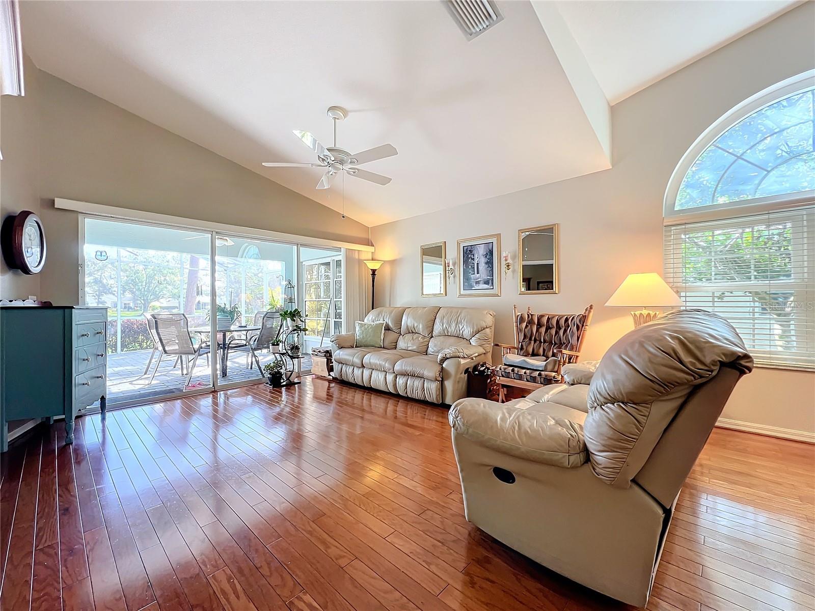 7319 ELEANOR CIR, SARASOTA, FL, 34243