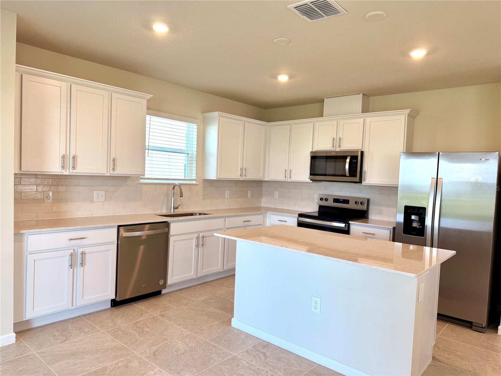 2302 VISION ST, DAVENPORT, FL, 33896