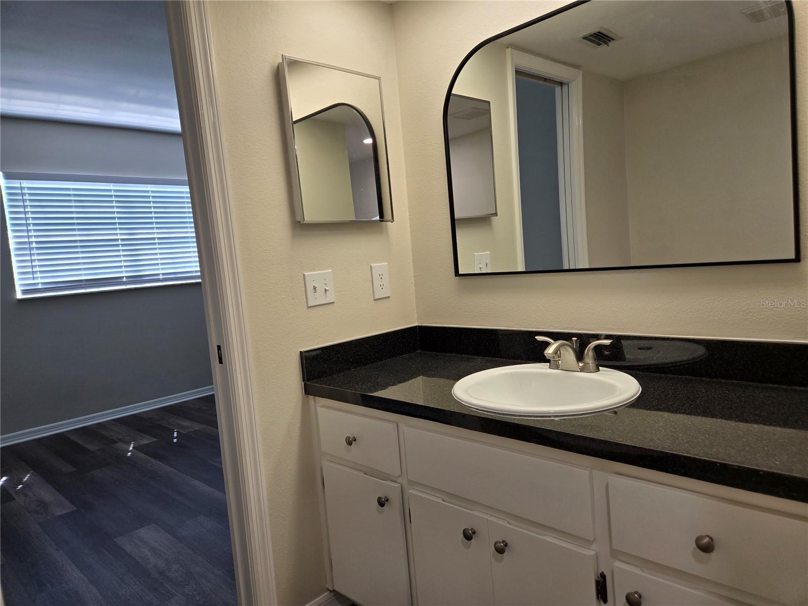 8815 MANOS CIR, NEW PORT RICHEY, FL, 34655