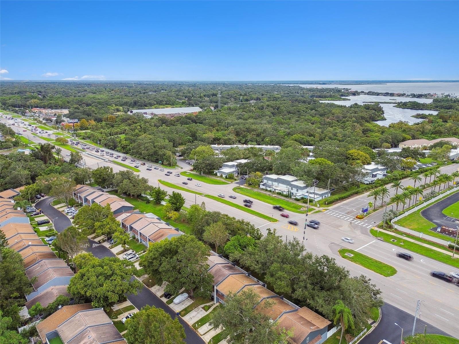 1213 ABBEY CRESCENT LN, CLEARWATER, FL, 33759