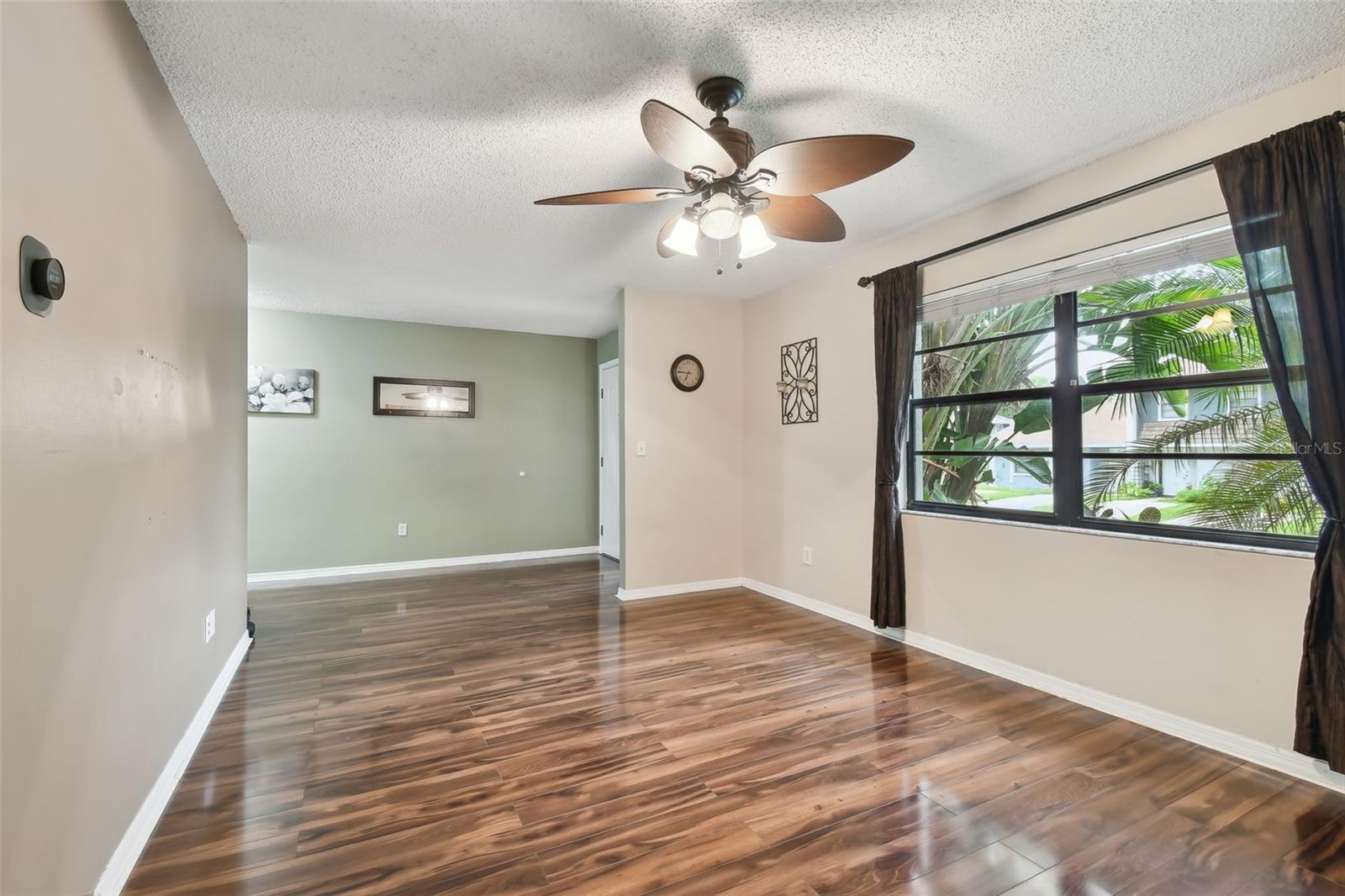 1213 ABBEY CRESCENT LN, CLEARWATER, FL, 33759