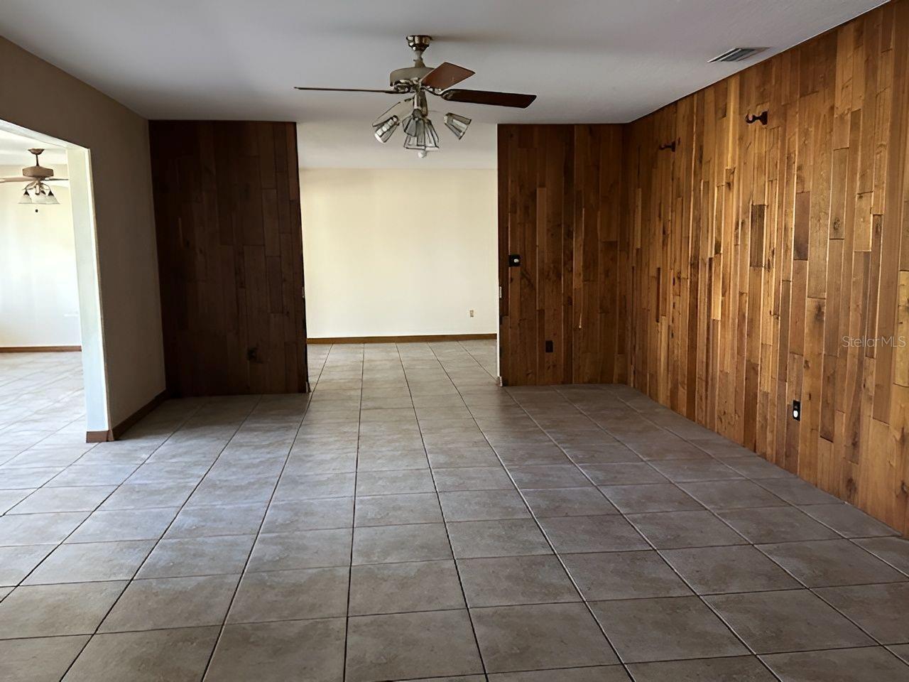 4125 S HIGHWAY 314A, OCKLAWAHA, FL, 32179