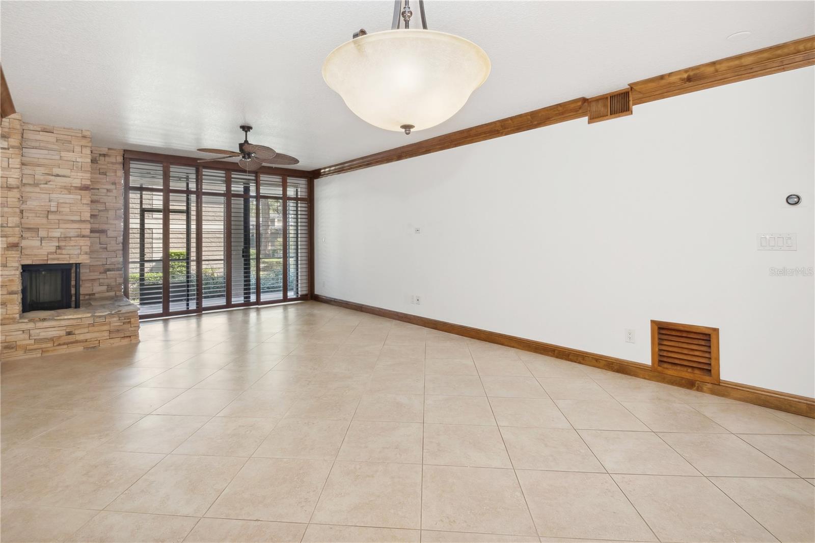1055 KENSINGTON PARK DR #710, ALTAMONTE SPRINGS, FL, 32714