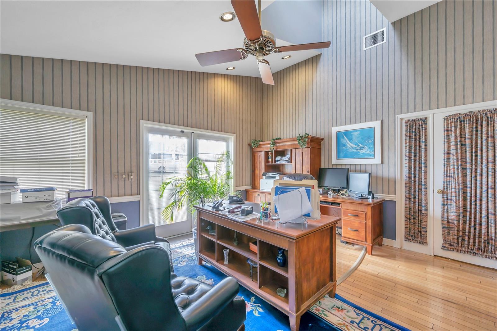 8200 SEMINOLE BLVD, SEMINOLE, FL, 33772
