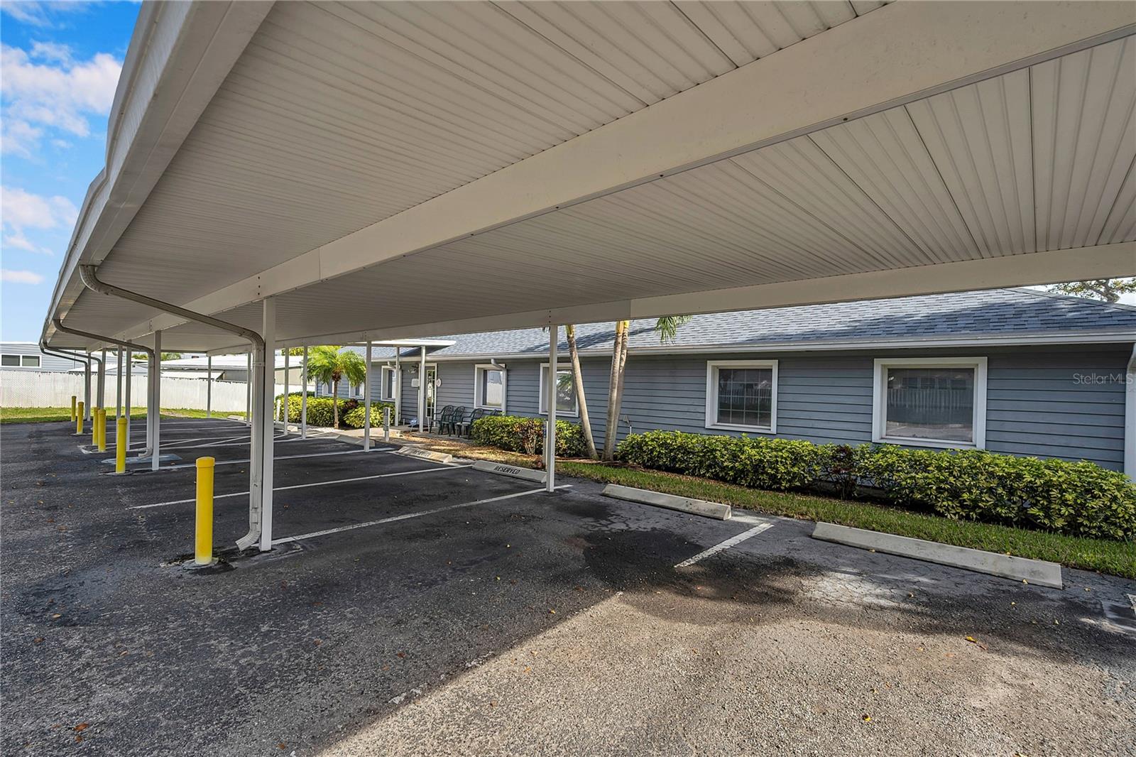 8200 SEMINOLE BLVD, SEMINOLE, FL, 33772