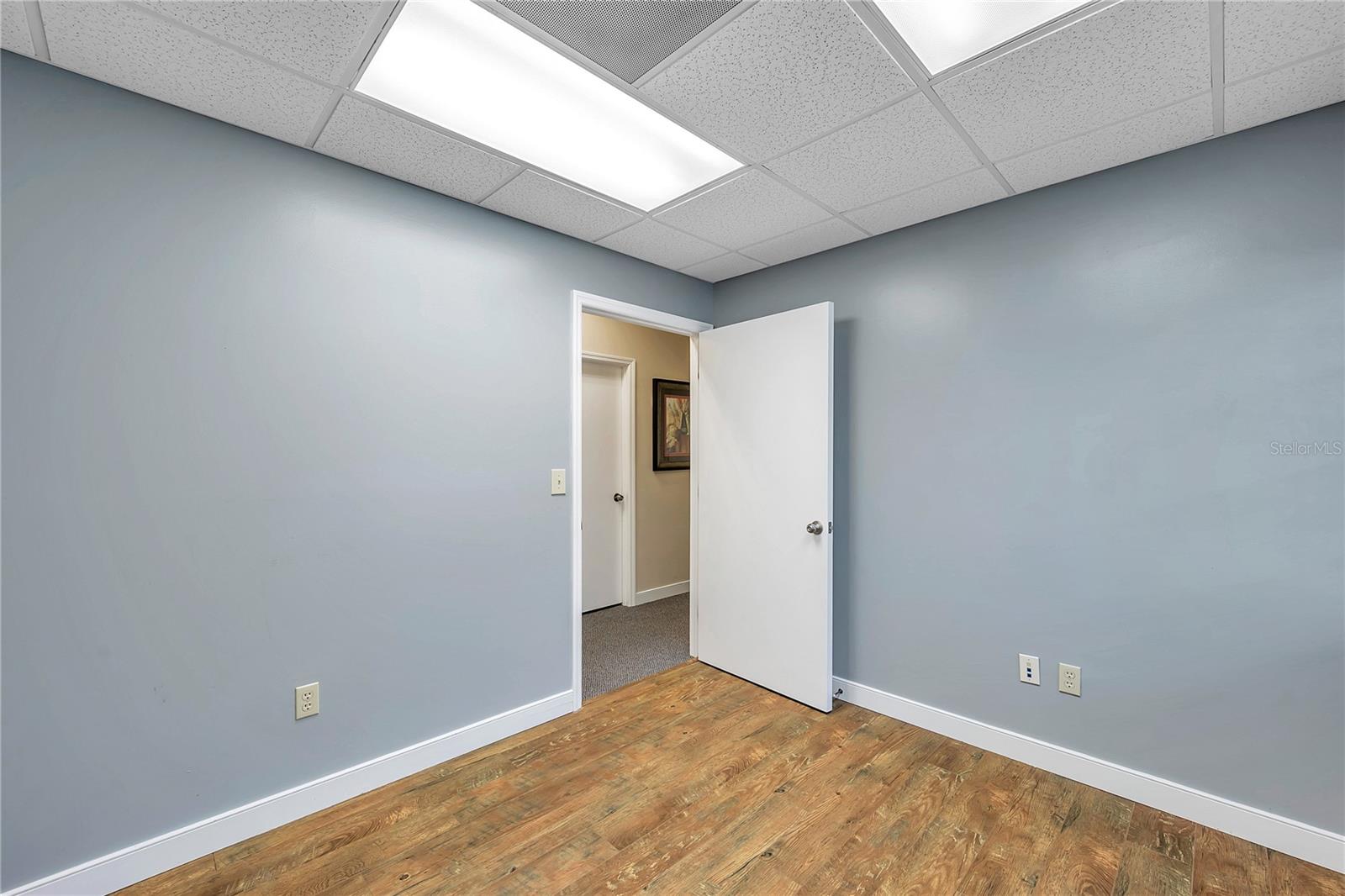 8200 SEMINOLE BLVD, SEMINOLE, FL, 33772