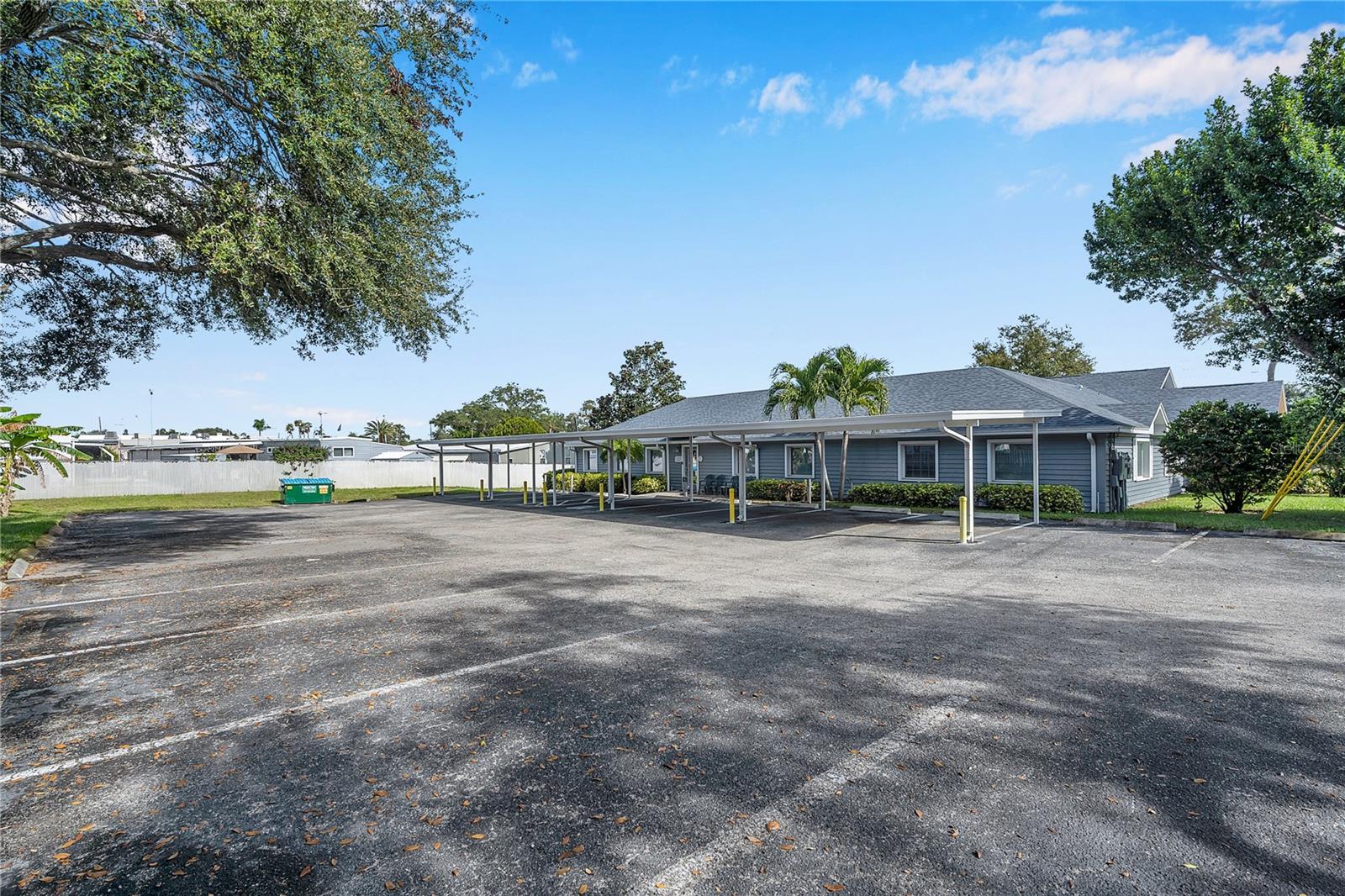 8200 SEMINOLE BLVD, SEMINOLE, FL, 33772