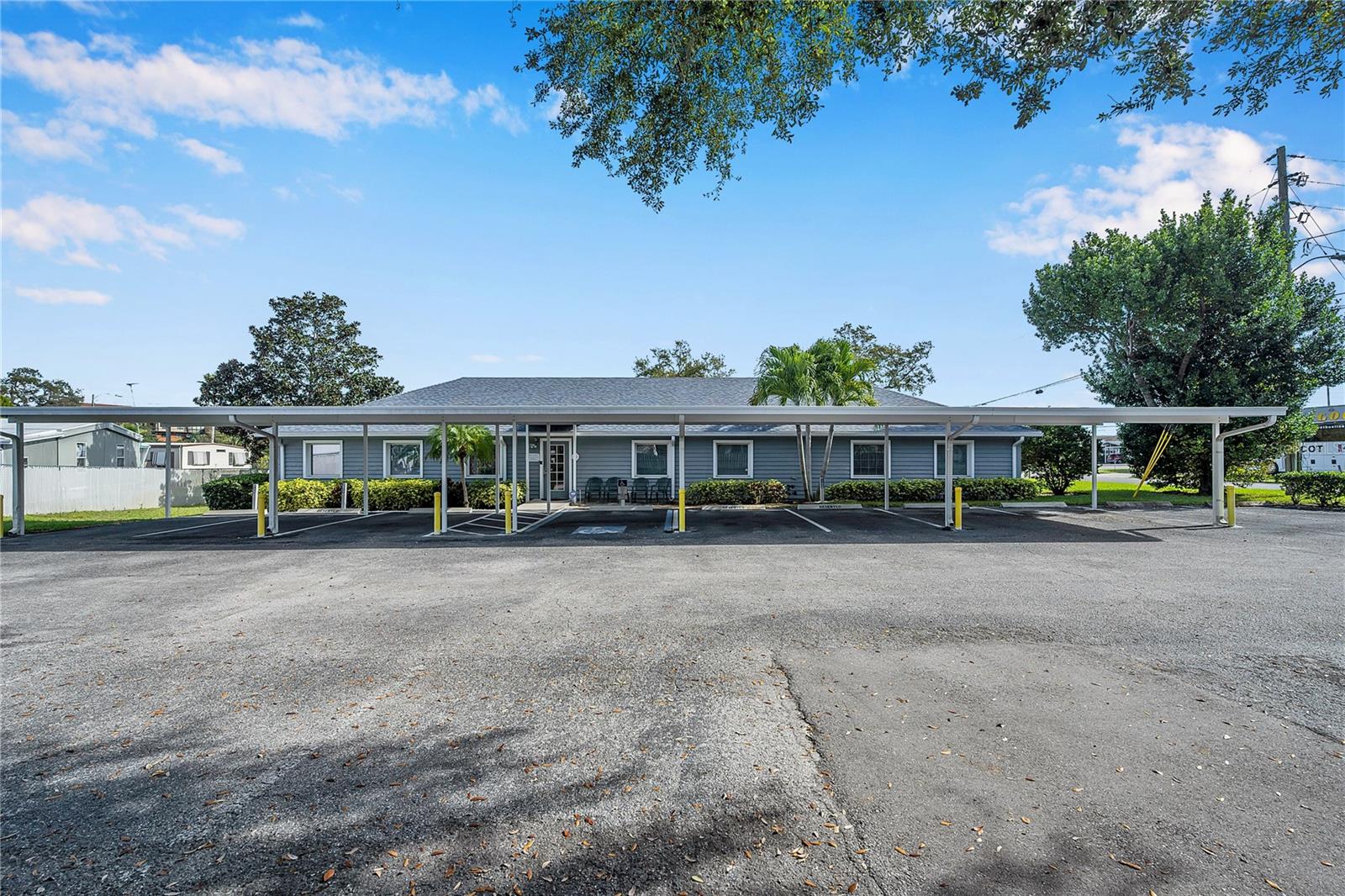 8200 SEMINOLE BLVD, SEMINOLE, FL, 33772