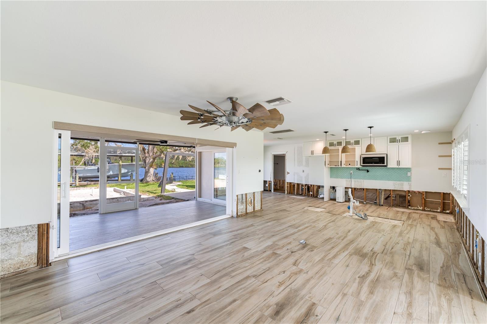 13868 RIVER FOREST DR, FORT MYERS, FL, 33905