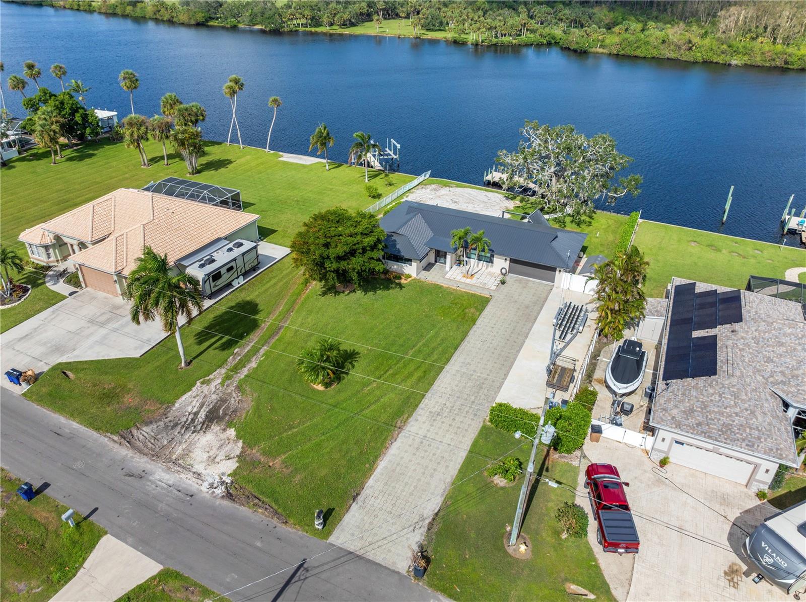 13868 RIVER FOREST DR, FORT MYERS, FL, 33905