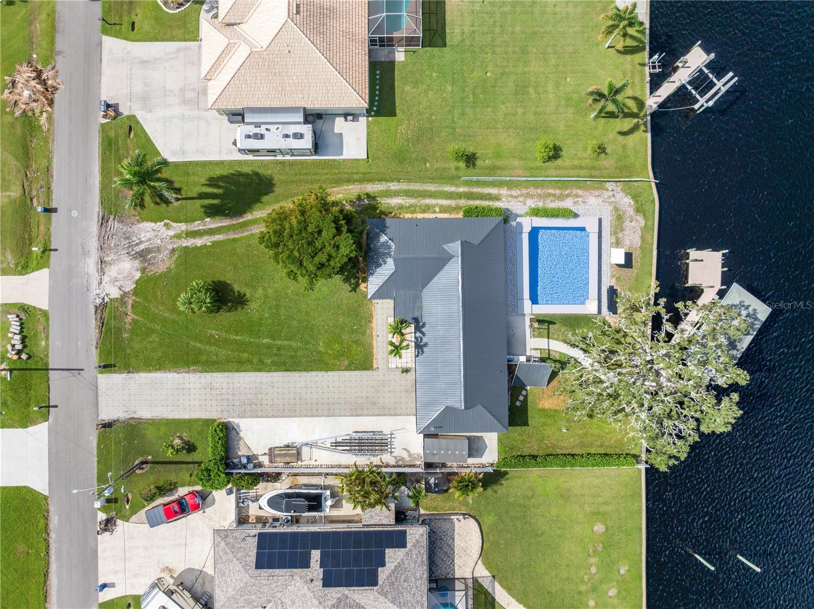13868 RIVER FOREST DR, FORT MYERS, FL, 33905