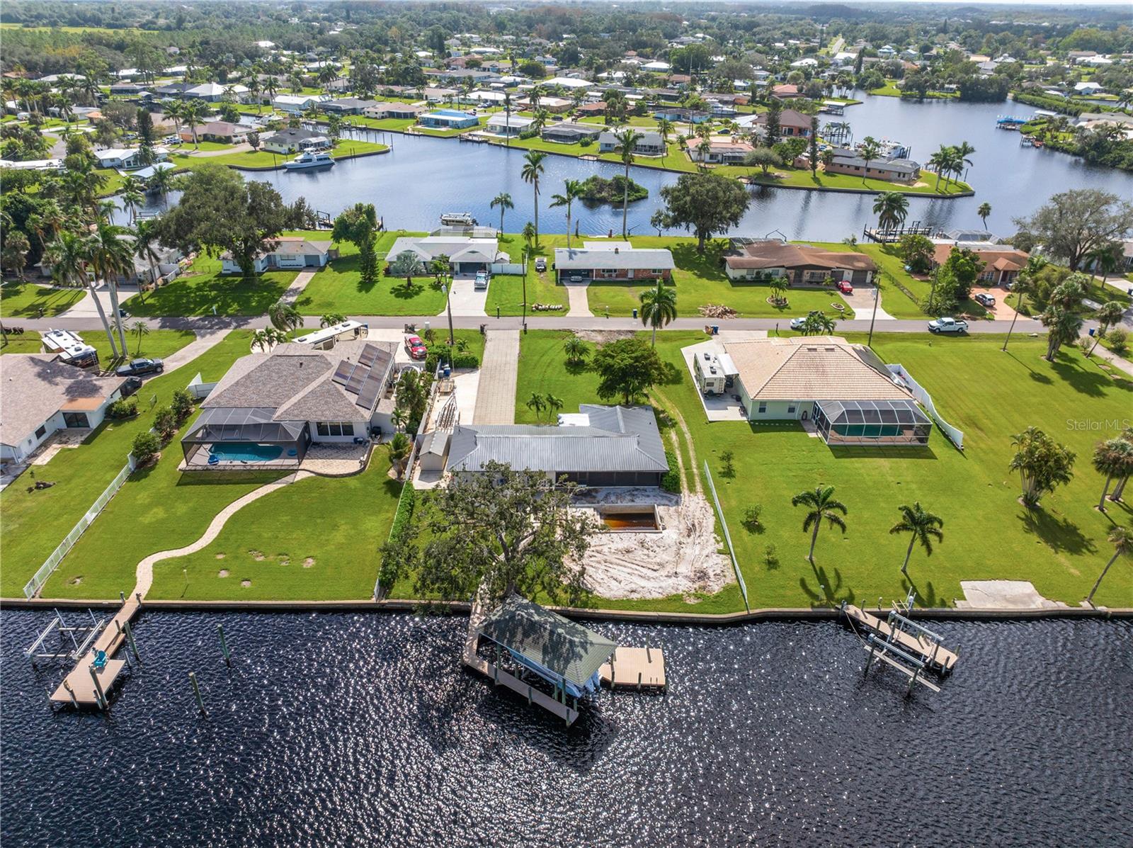 13868 RIVER FOREST DR, FORT MYERS, FL, 33905