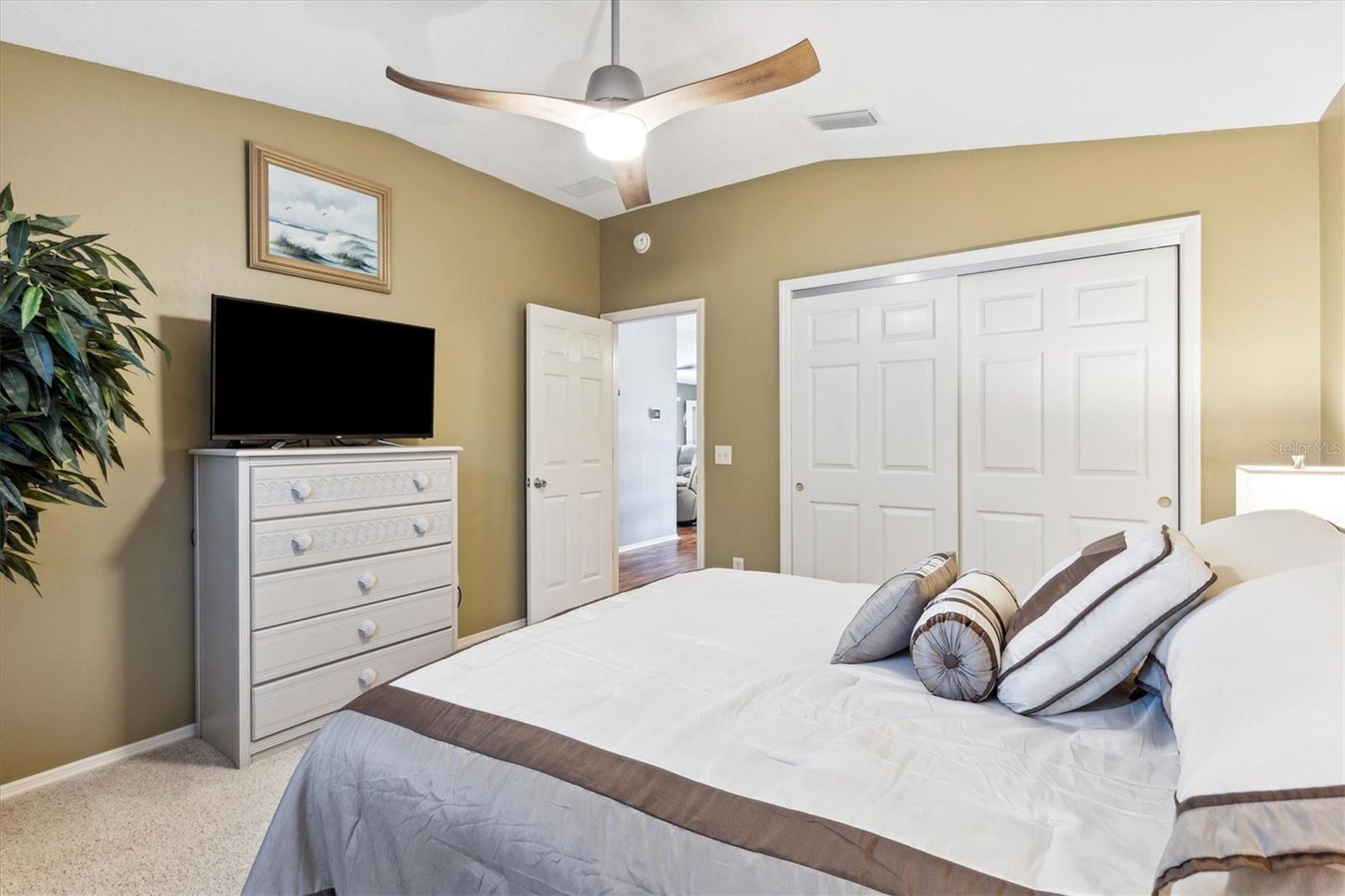 2570 BIRCH AVE, THE VILLAGES, FL, 32162