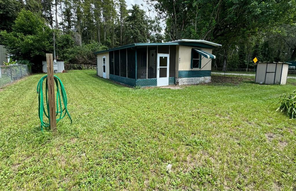 901 MONTANA AVE, LUTZ, FL, 33548