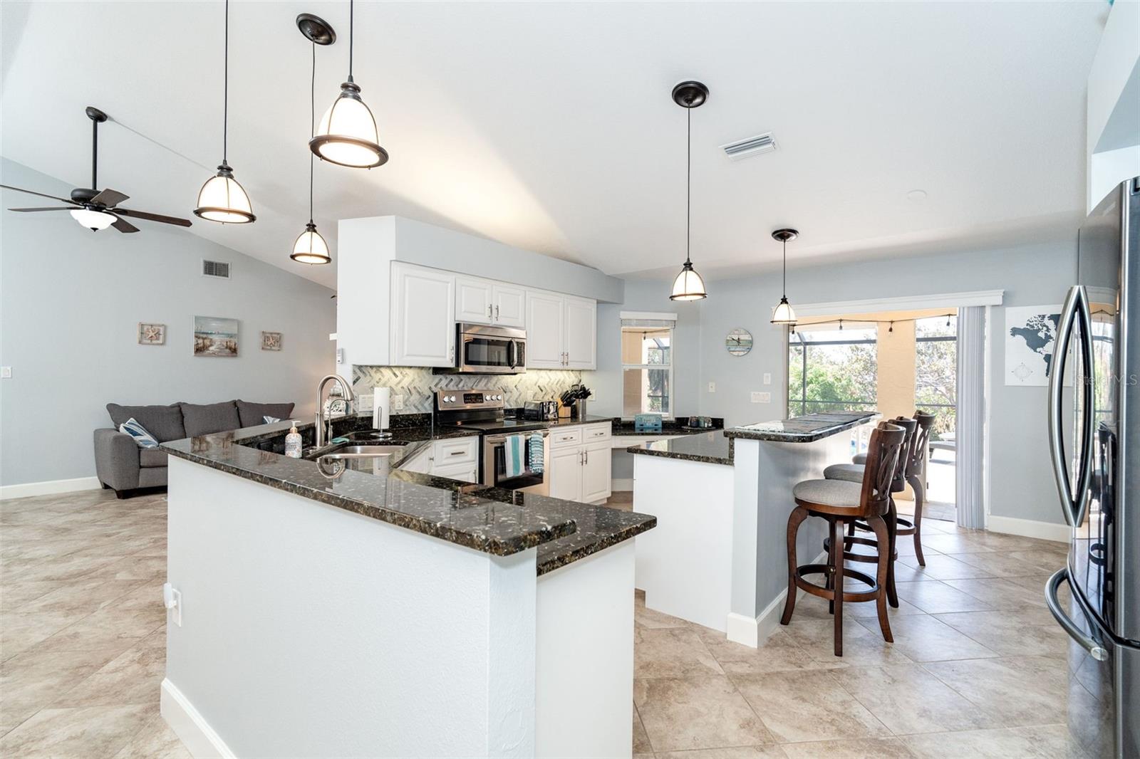 4632 ARLINGTON DR, PLACIDA, FL, 33946