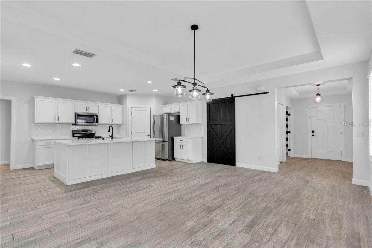 11790 FOREST PARK CIR, BRADENTON, FL, 34211