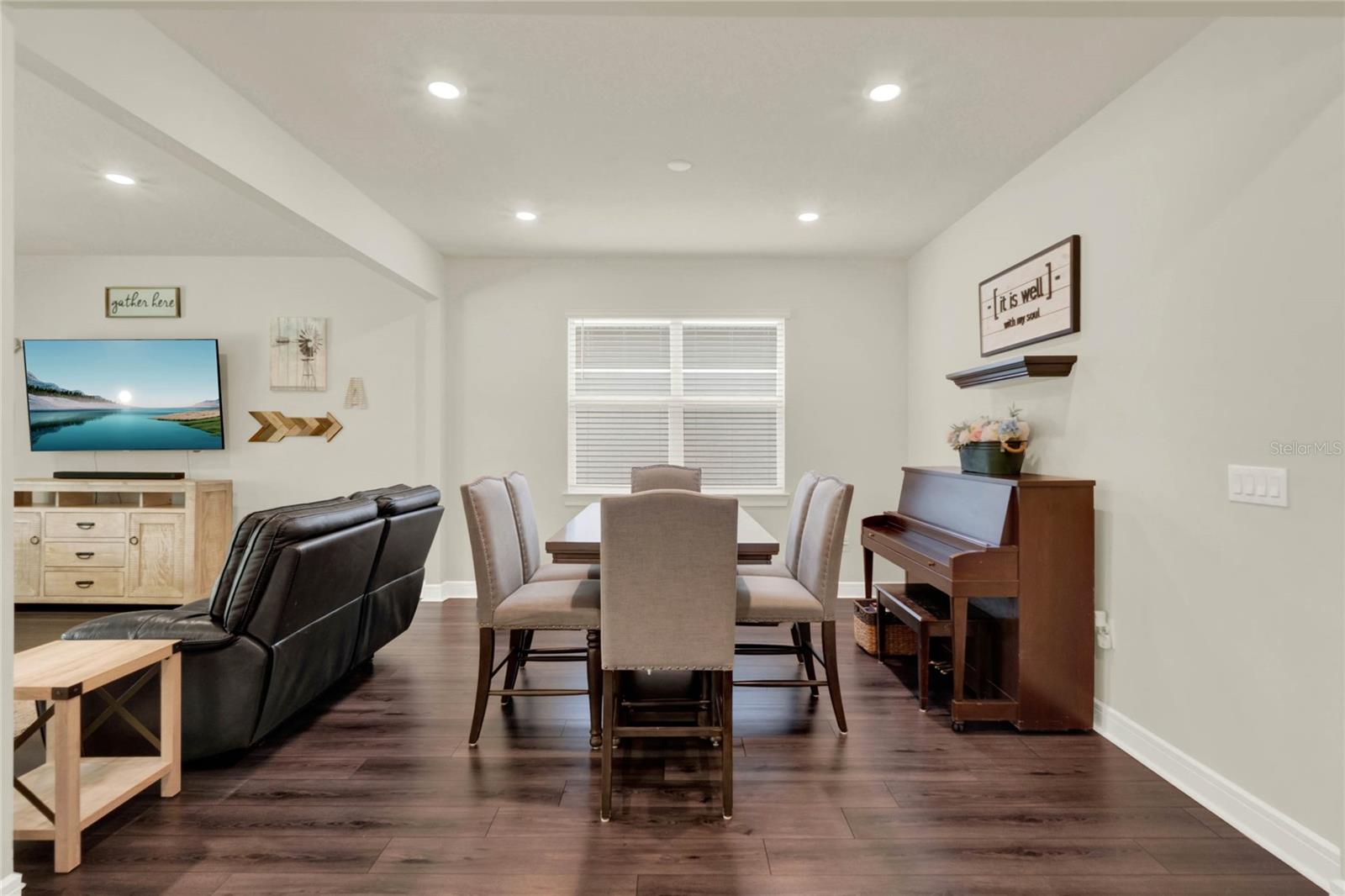 4588 GLIDING WAVE ST, WINTER GARDEN, FL, 34787