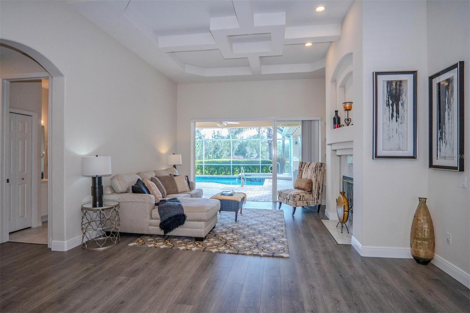 9226 HIGHLAND RIDGE WAY, TAMPA, FL, 33647
