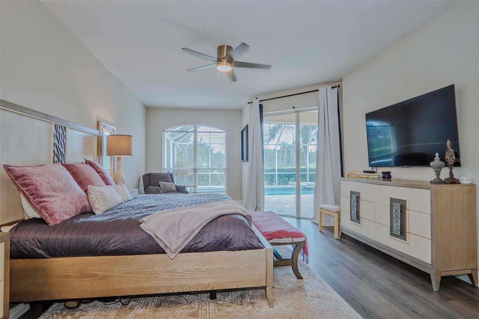 9226 HIGHLAND RIDGE WAY, TAMPA, FL, 33647