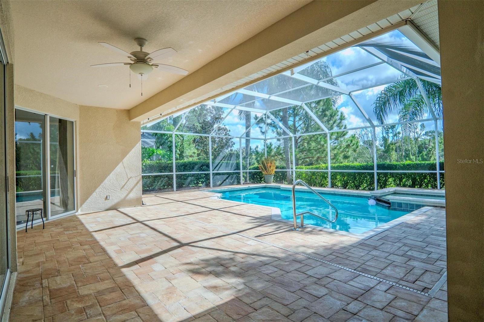 9226 HIGHLAND RIDGE WAY, TAMPA, FL, 33647