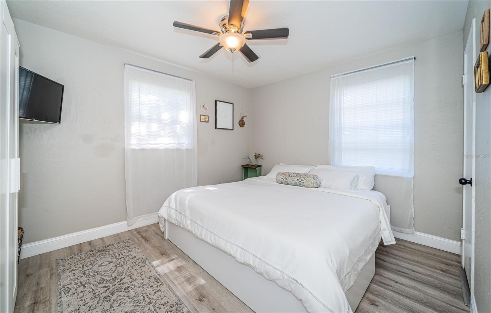 2549 47TH AVE N, ST PETERSBURG, FL, 33714