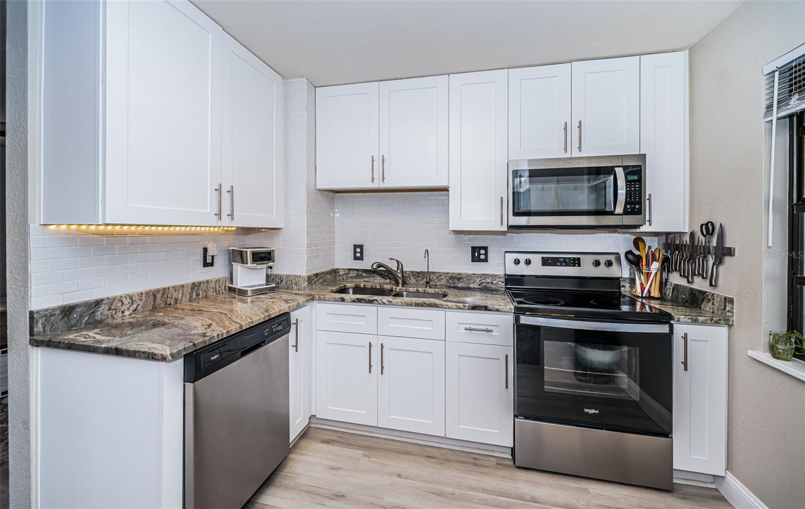 2549 47TH AVE N, ST PETERSBURG, FL, 33714