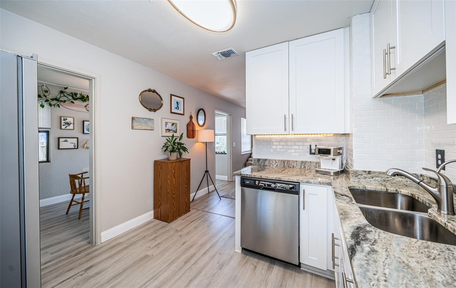 2549 47TH AVE N, ST PETERSBURG, FL, 33714