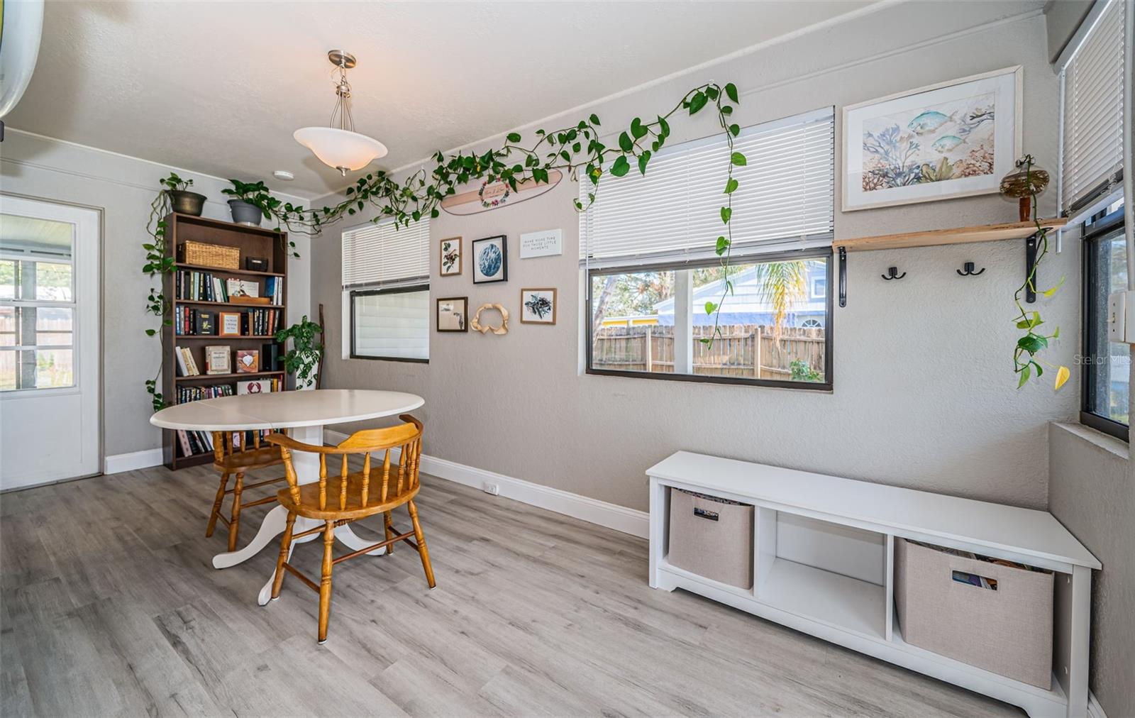 2549 47TH AVE N, ST PETERSBURG, FL, 33714