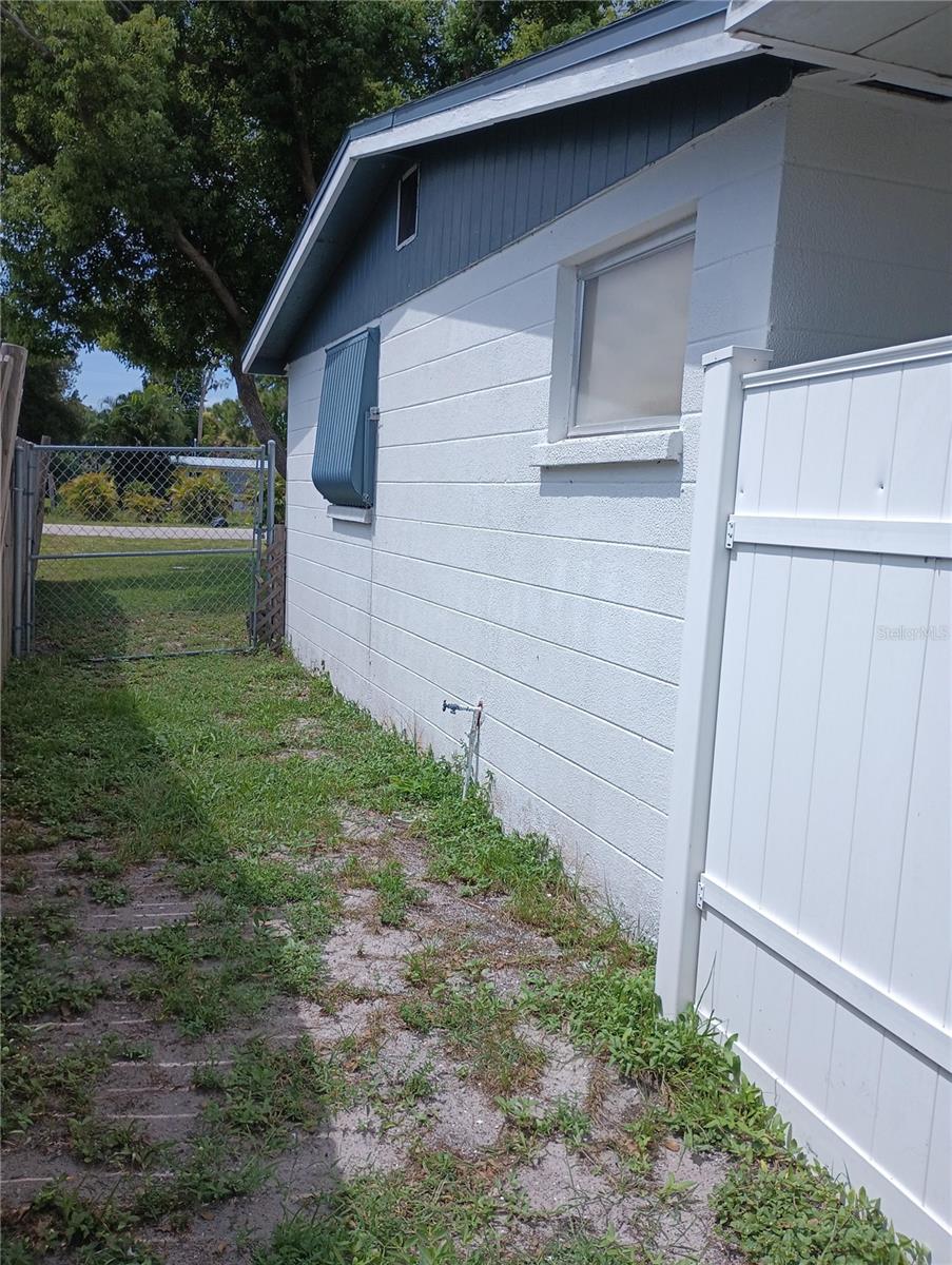 306 E LANGSNER ST, ENGLEWOOD, FL, 34223