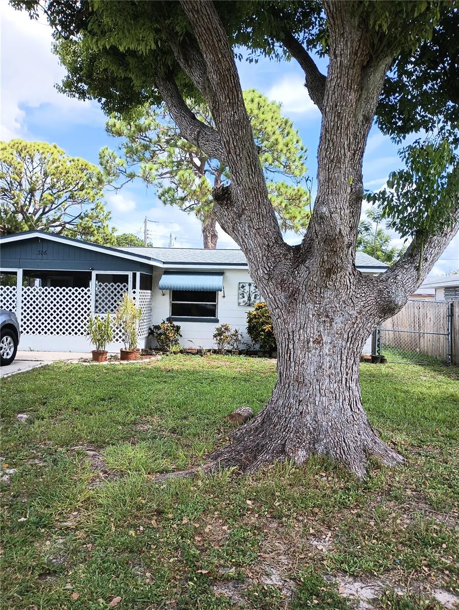 306 E LANGSNER ST, ENGLEWOOD, FL, 34223