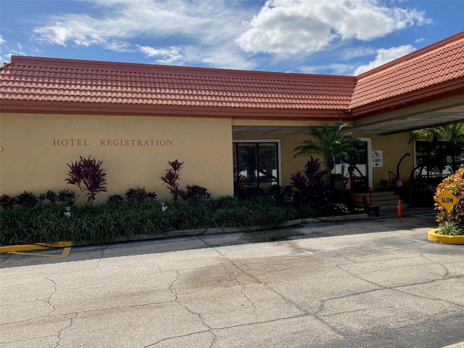 6324 PARC CORNICHE #1306, ORLANDO, FL, 32821