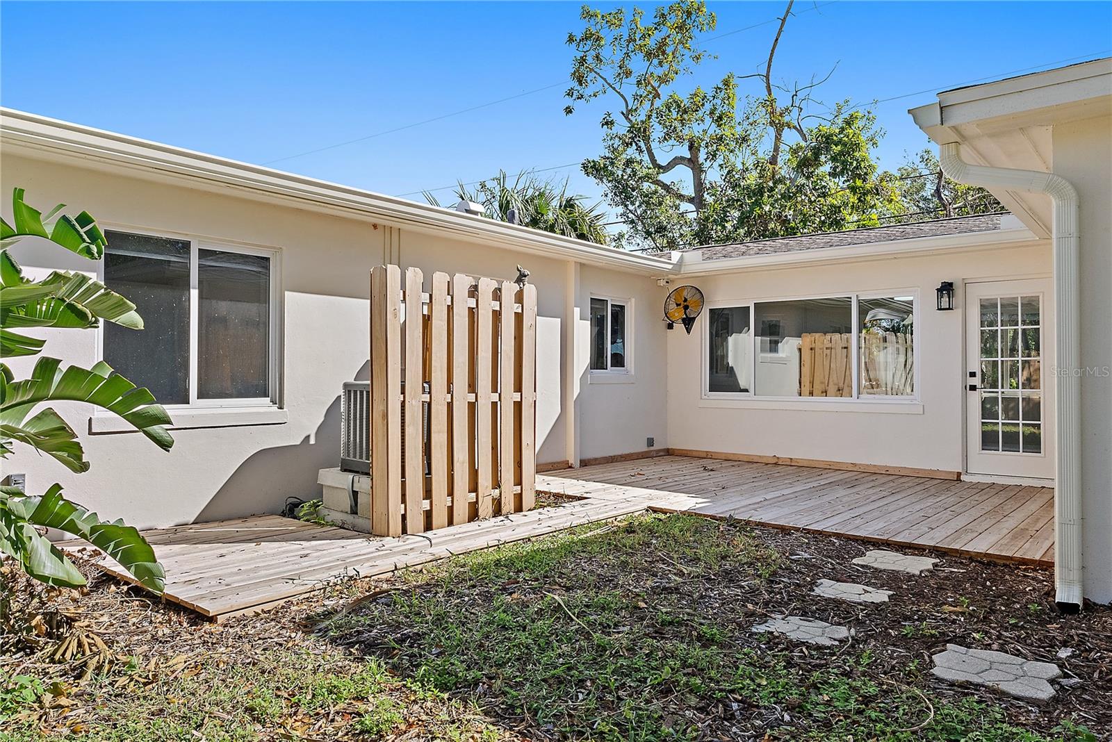 4300 16TH AVE N, ST PETERSBURG, FL, 33713