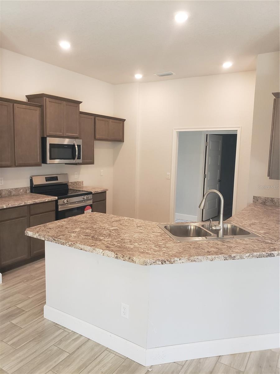 12162 FRANKWOOD RD, BROOKSVILLE, FL, 34614