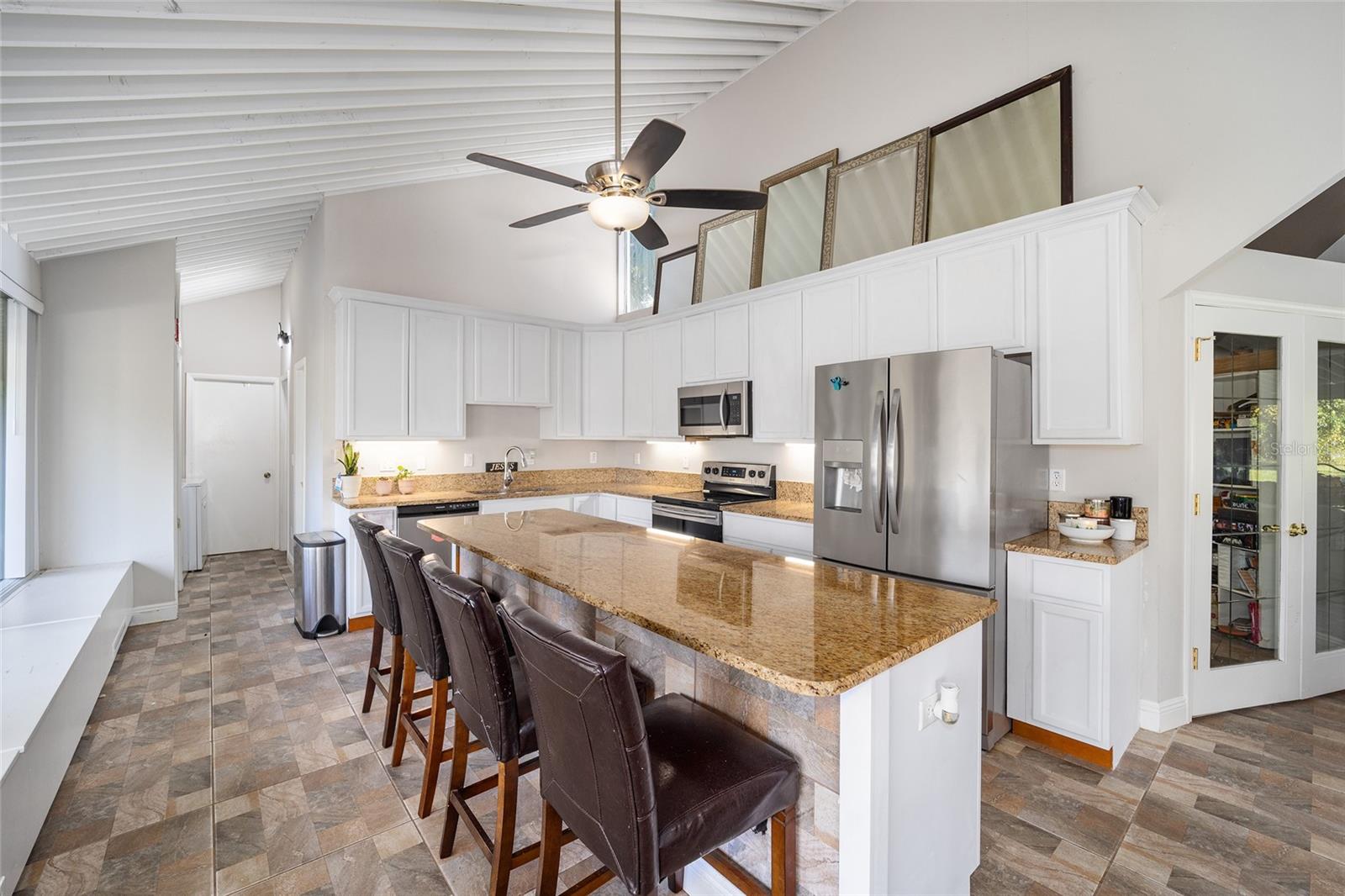 652 SILVER PASS, OCALA, FL, 34472
