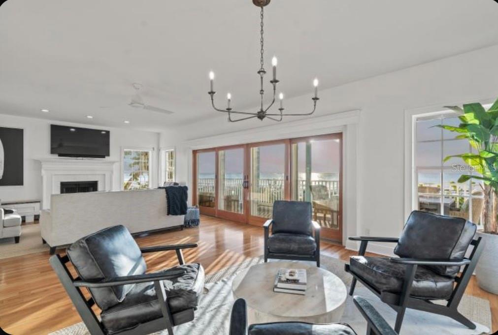 20060 GULF BLVD, INDIAN SHORES, FL, 33785